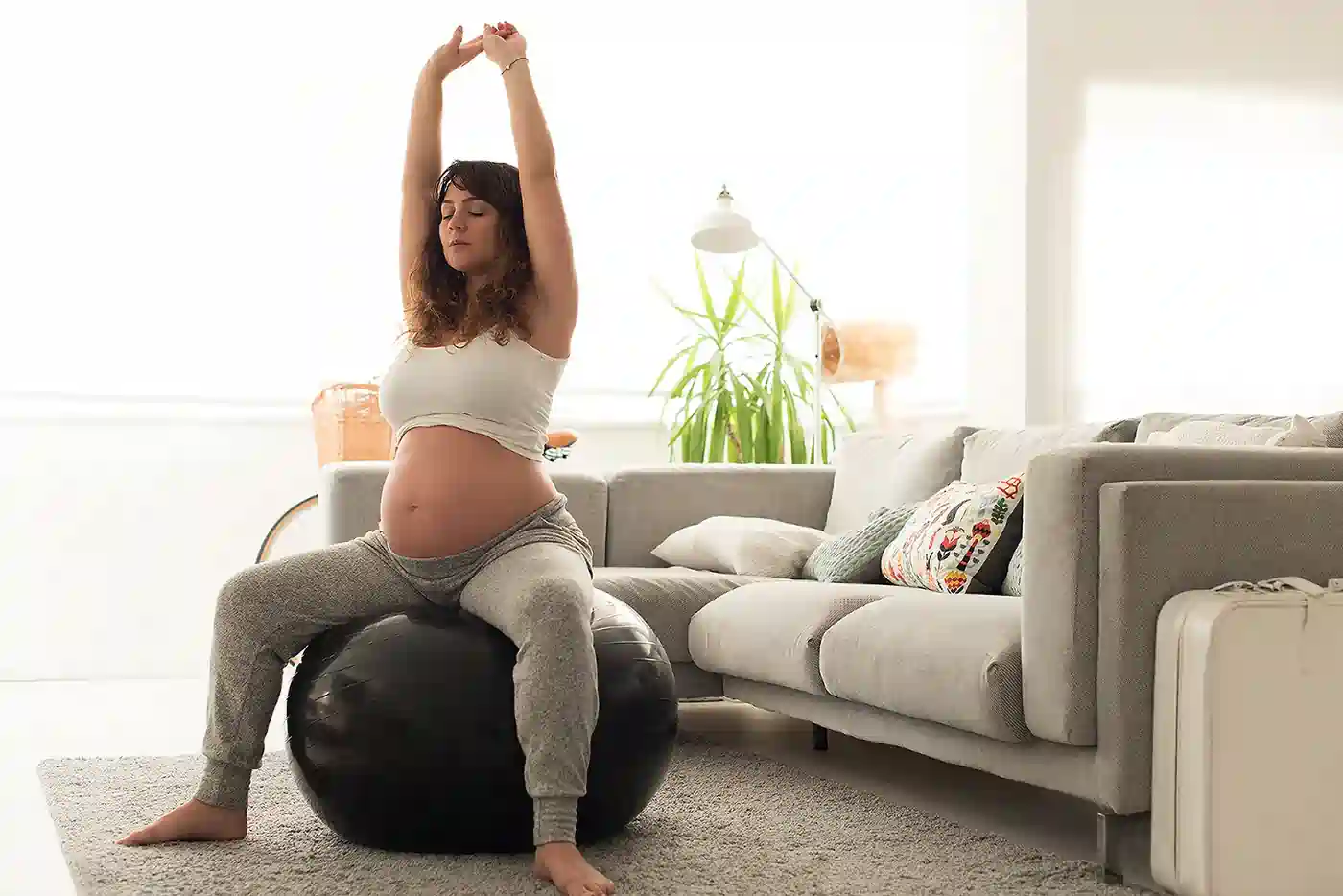How to Support Your Core Safely During Pregnancy Kent
